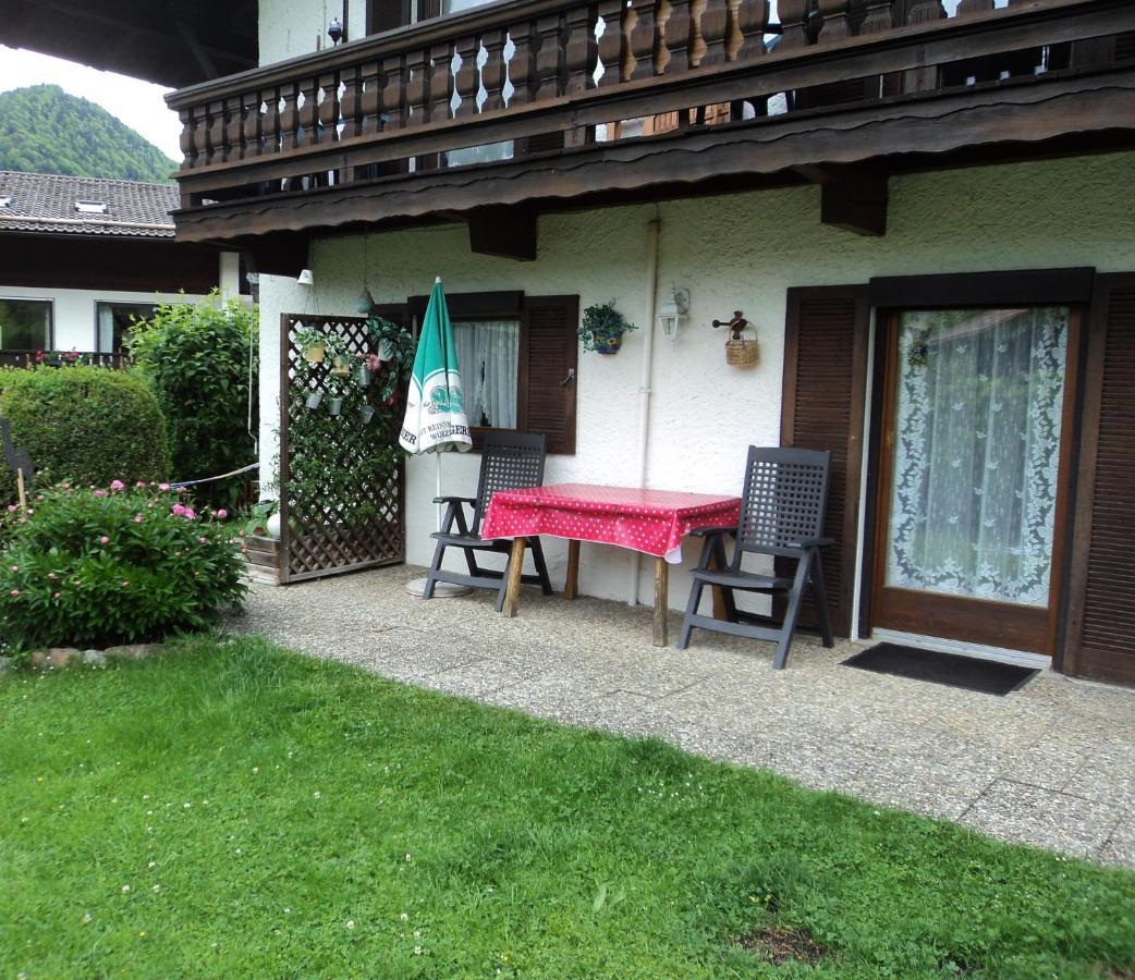 Haus Berggruss Inkl. Chiemgaukarte Apartment โรพอลดิง ภายนอก รูปภาพ